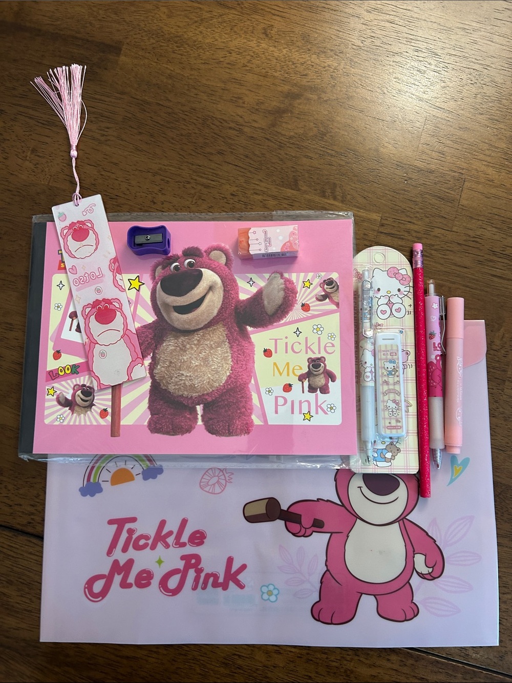 Lotso 'Tickle Me Pink' Stationery Set